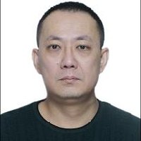 李强