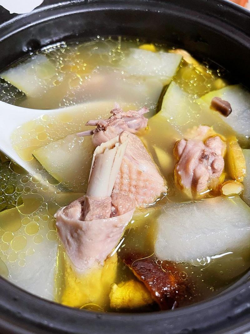  鸭汤