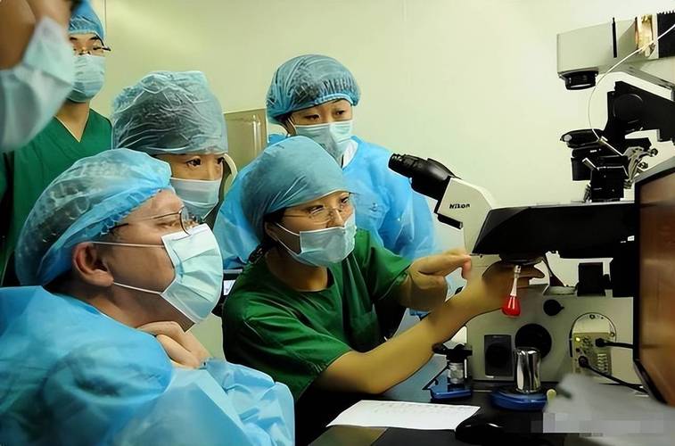 柳州男性不育治疗中心：试管婴儿的希望之旅